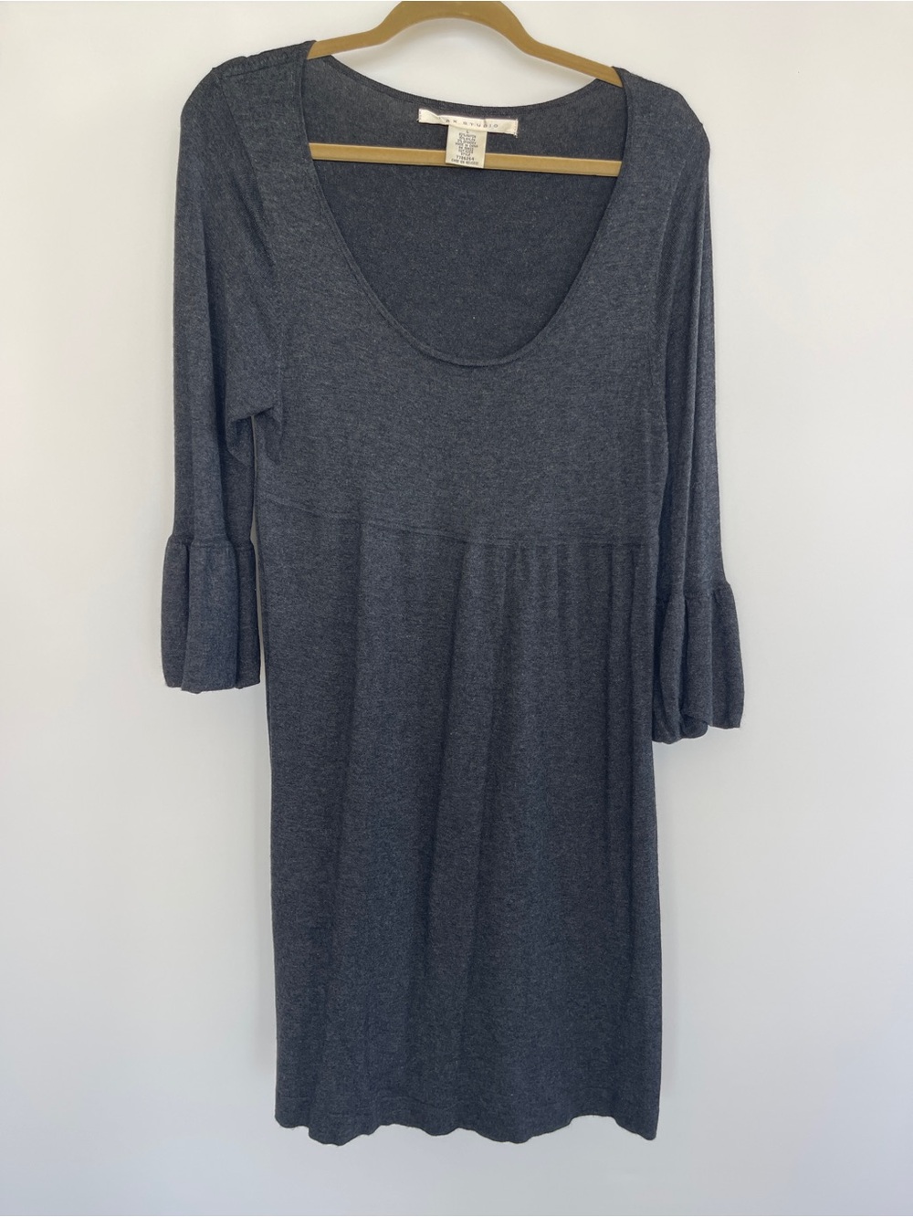 Max Studio Gray Sweater Dress Size L Scoop Neck Bell Sleeve Empire Waist Knit